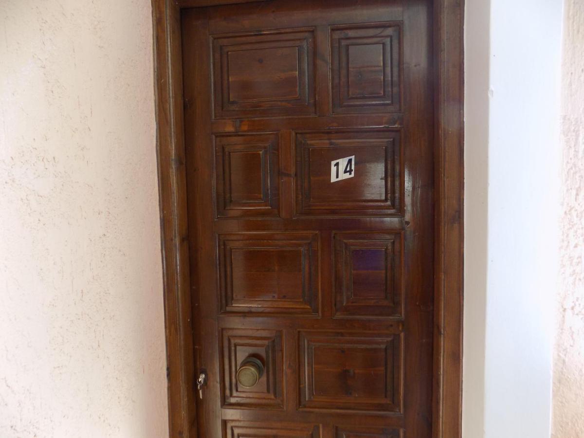 Afrodite Spacious Apartments! Agia Efimia Extérieur photo