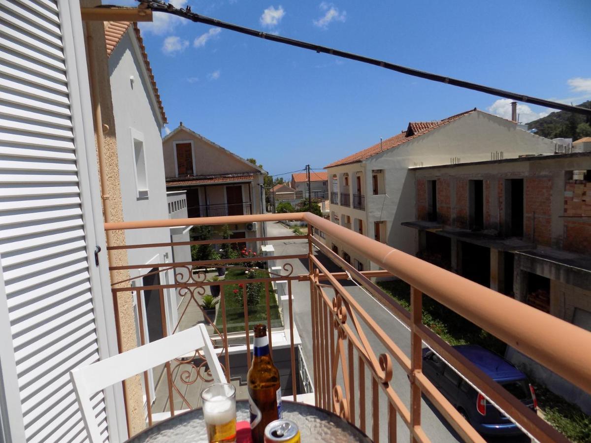 Afrodite Spacious Apartments! Agia Efimia Extérieur photo