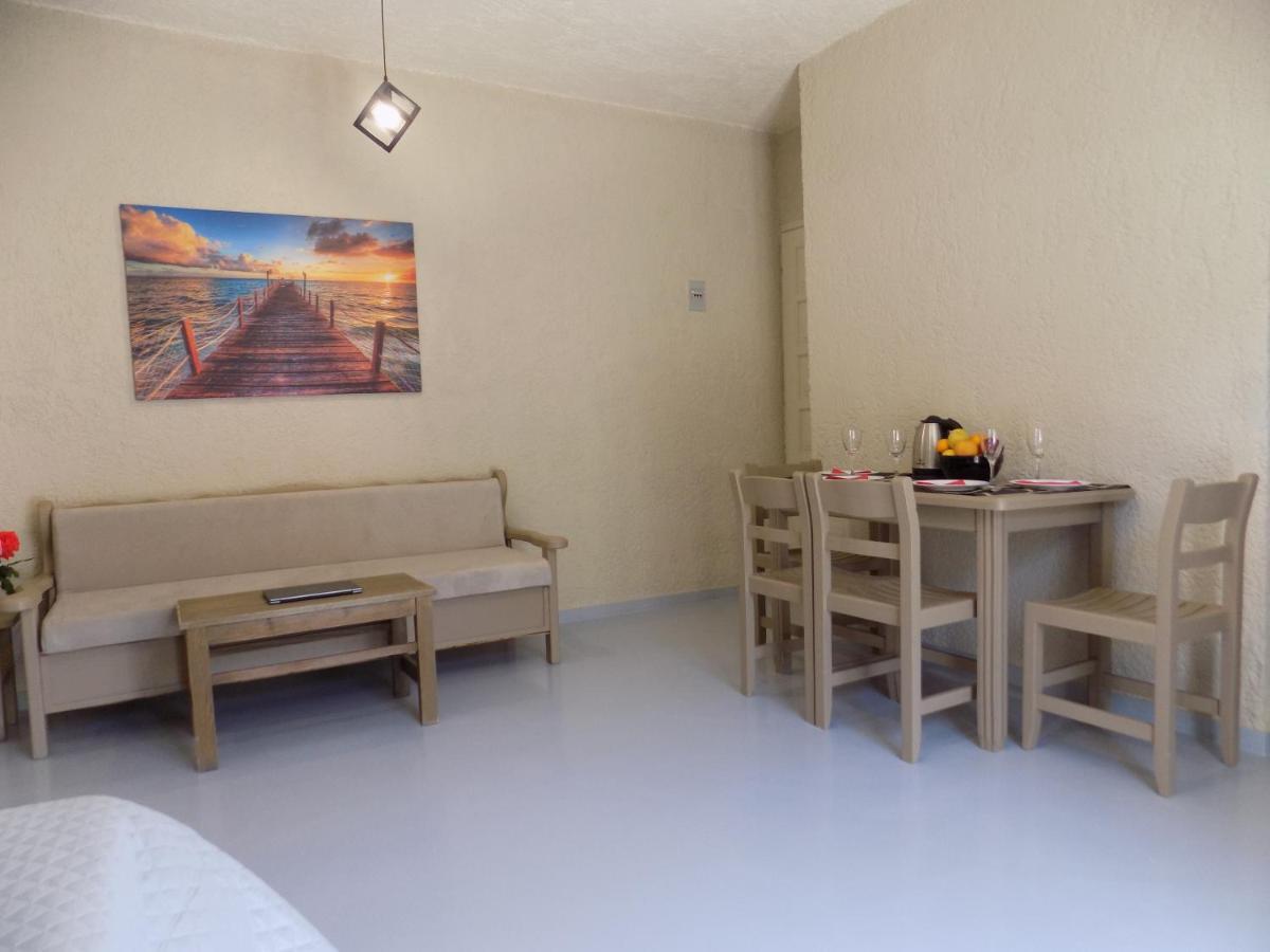 Afrodite Spacious Apartments! Agia Efimia Extérieur photo