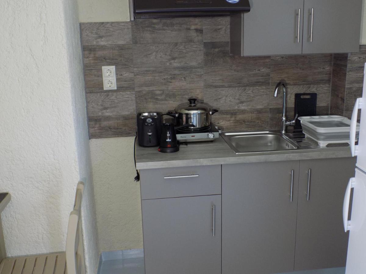 Afrodite Spacious Apartments! Agia Efimia Extérieur photo