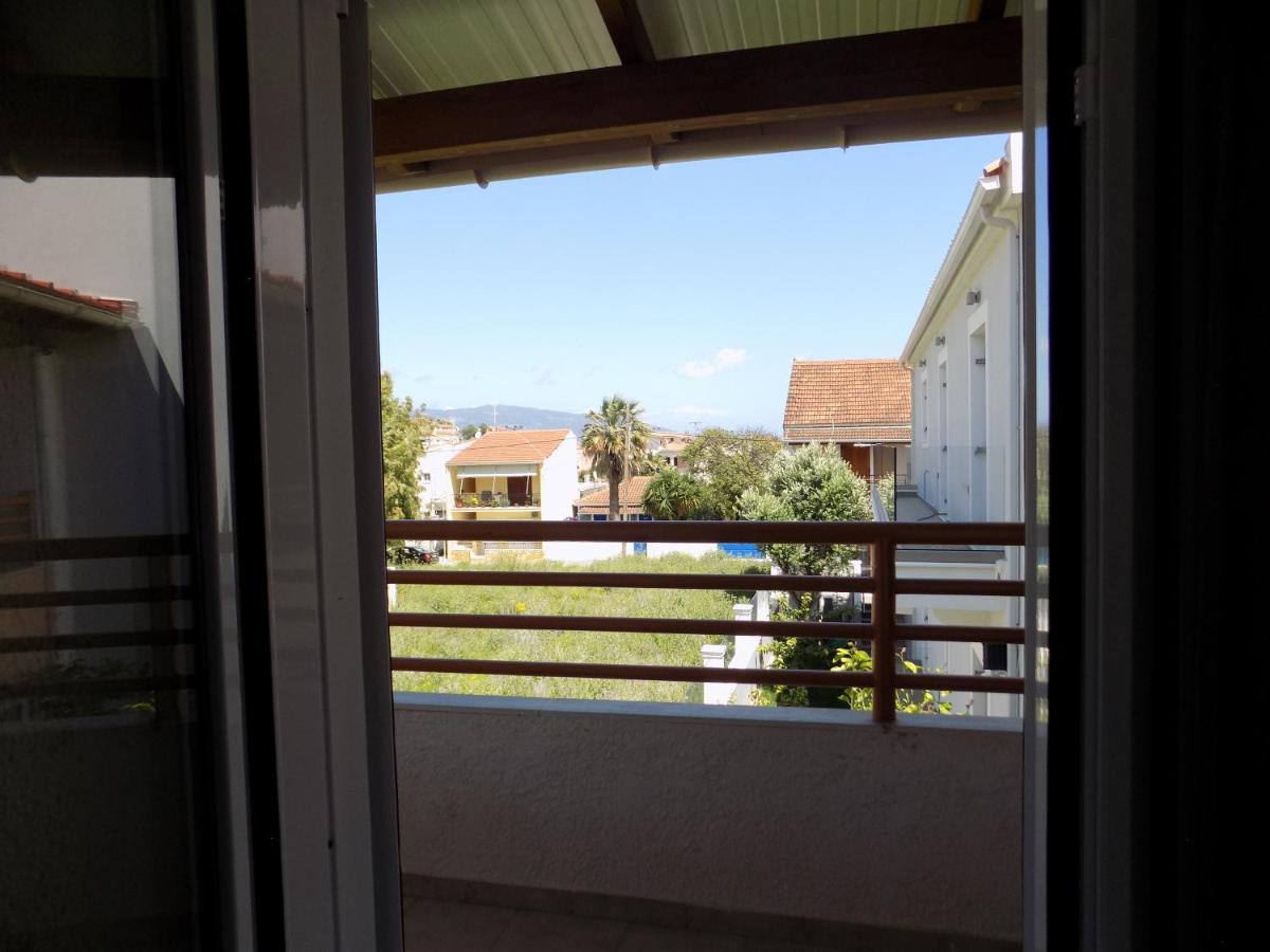 Afrodite Spacious Apartments! Agia Efimia Extérieur photo